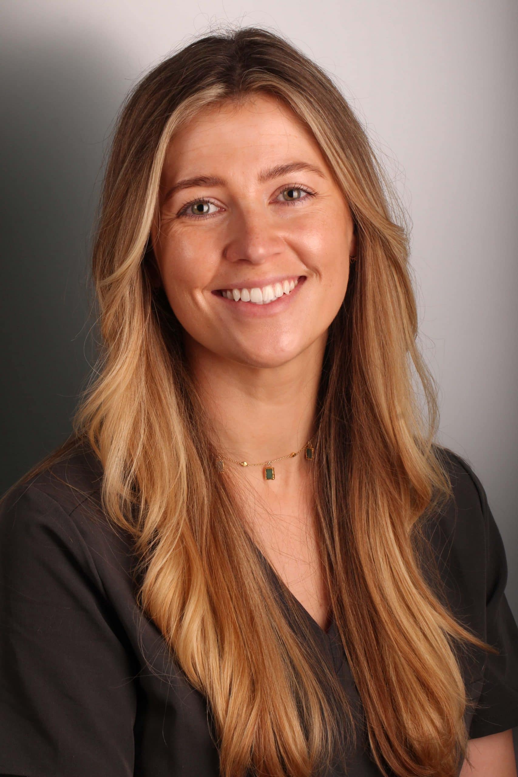 Dr Rhiannon Ingram