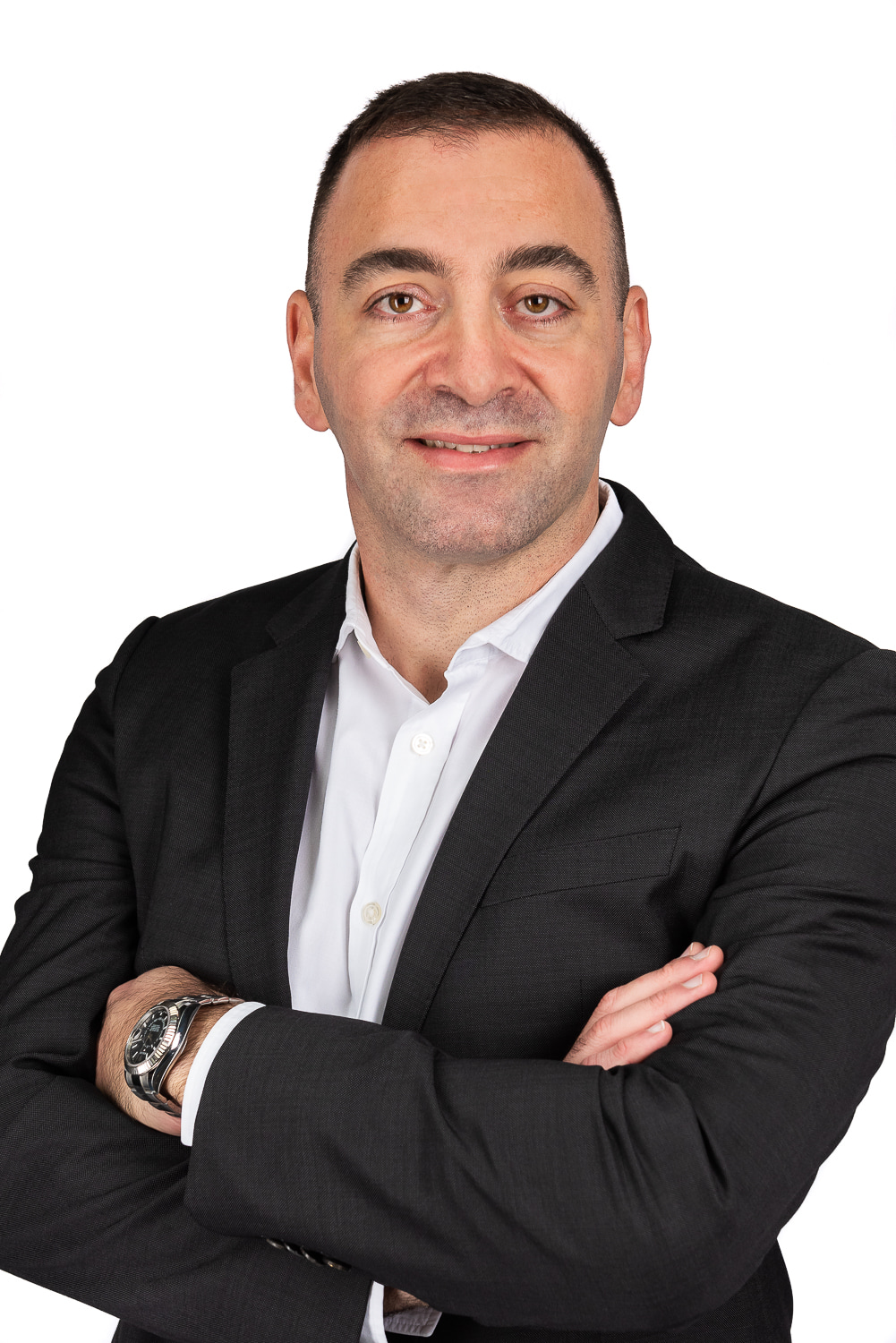 Dr Saade Saade
